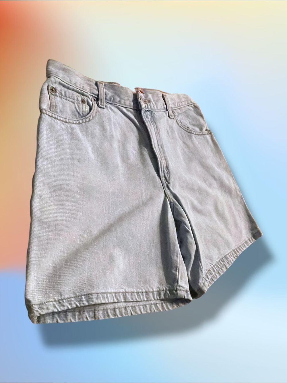 Levi's Women's Light Wash Classic Jeans Denim Shorts Size 10 - Picture 4 of 14
